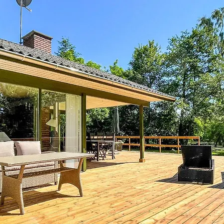 3 Bedroom Stunning In Aakirkeby Vester Somarken