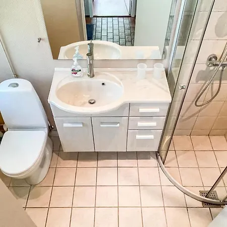 3 Bedroom Stunning In Aakirkeby Holiday home