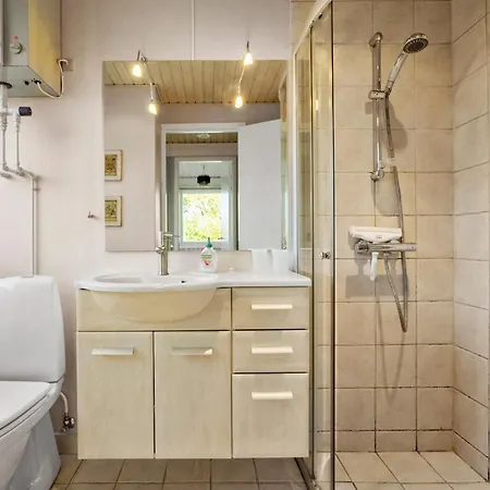 3 Bedroom Stunning In Aakirkeby Holiday home Vester Somarken